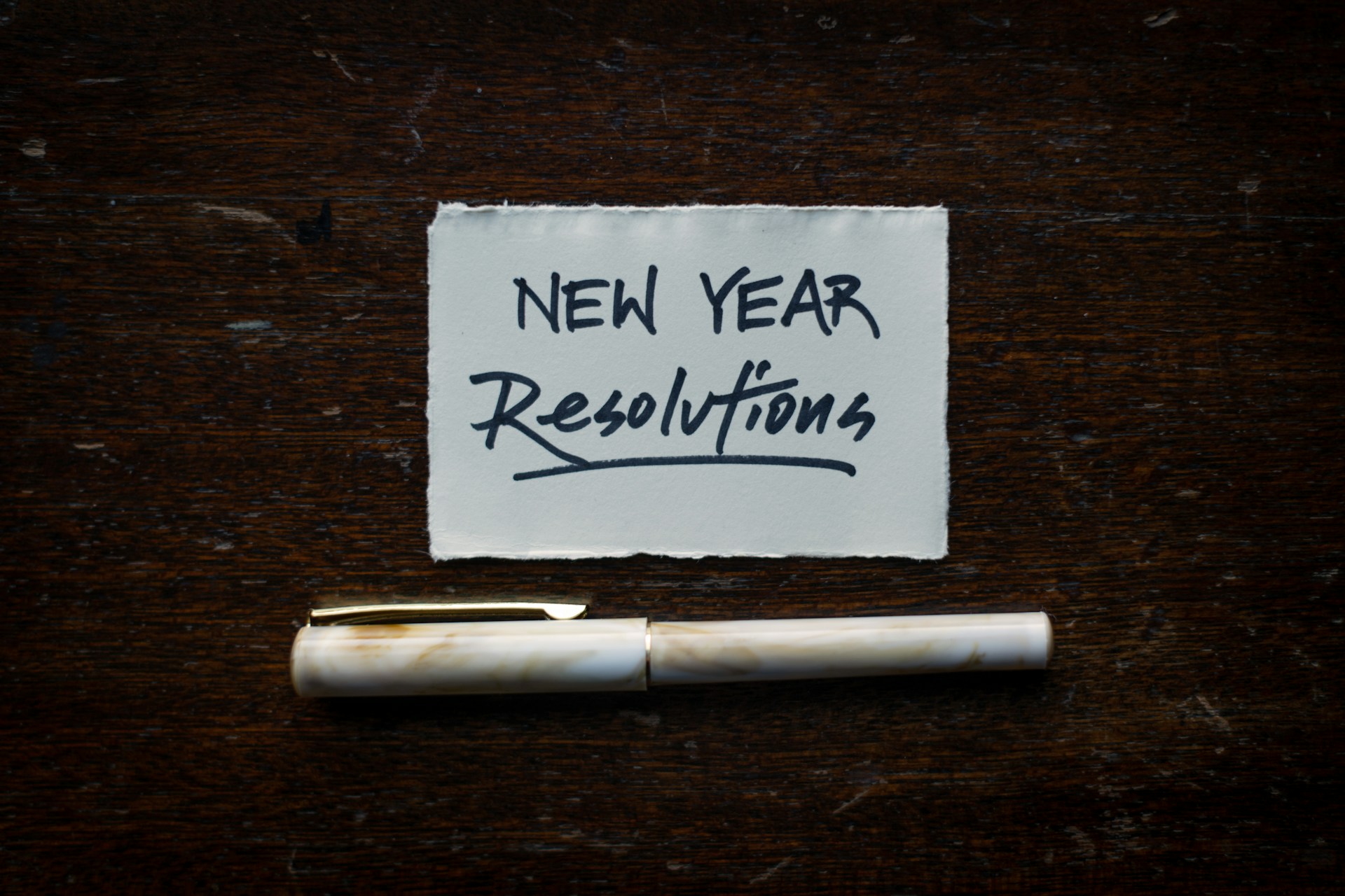 Top 10 New Year’s Resolutions for a Better 2025